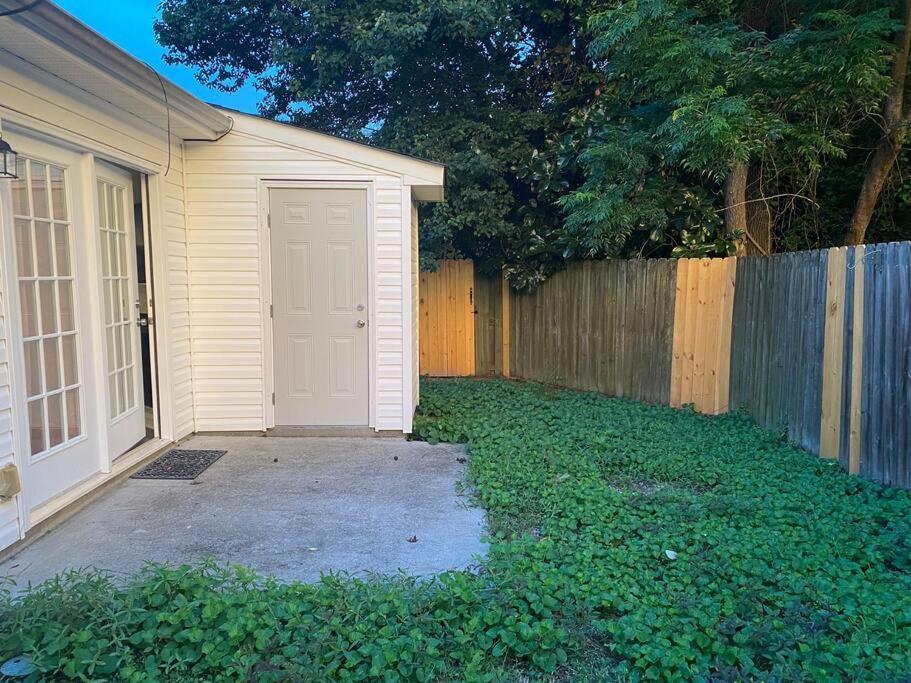 Comfy, Stylish Townhome Near I-20! 奧古斯塔 外观 照片