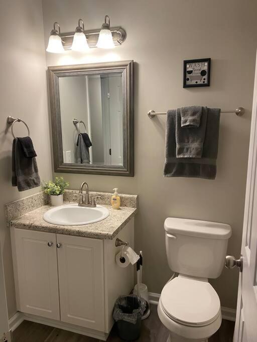 Comfy, Stylish Townhome Near I-20! 奧古斯塔 外观 照片