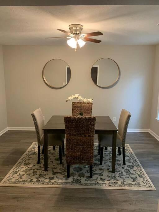 Comfy, Stylish Townhome Near I-20! 奧古斯塔 外观 照片